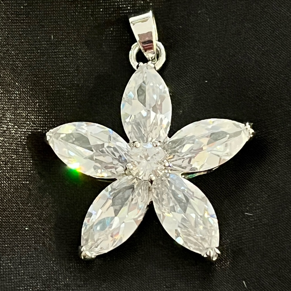 Elegant Silver Flower Pendant